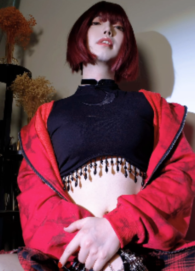 推特伪娘太阳长男10.59G4部合集真销魂