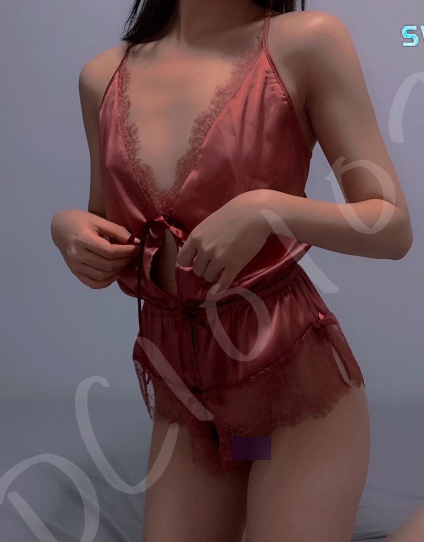 DC10102夫妻开放视频合集49部1.82G太会玩了