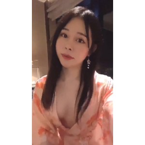 115网盘张思妮女装大佬合集50.9G超火辣