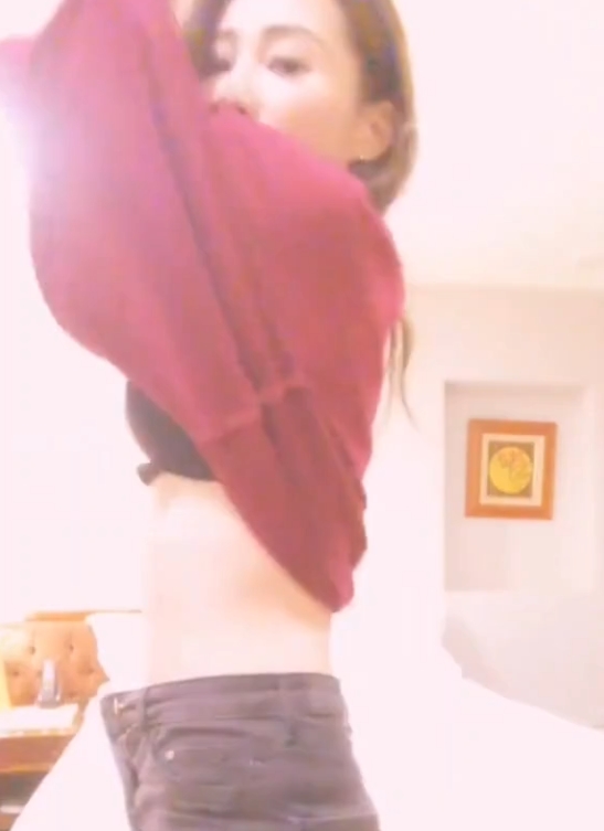 推特funnyg补档珍藏合集48部8.75G抖臀舞