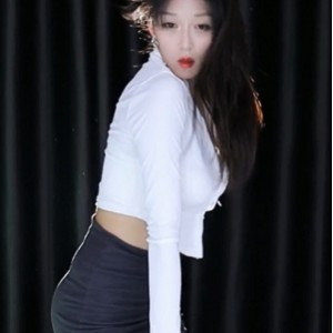 网易CC短腿微宁39V热舞合集5.4G水蛇腰太顶了