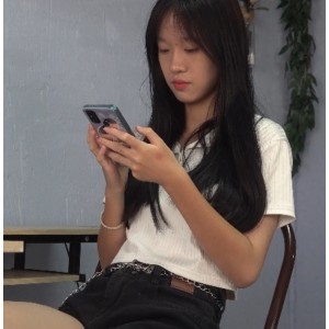 探花美琪踩踏惩罚单部150MB优质小脚