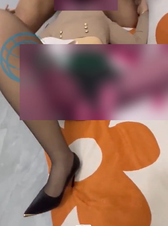 海角丝袜妻子1v422m超感觉