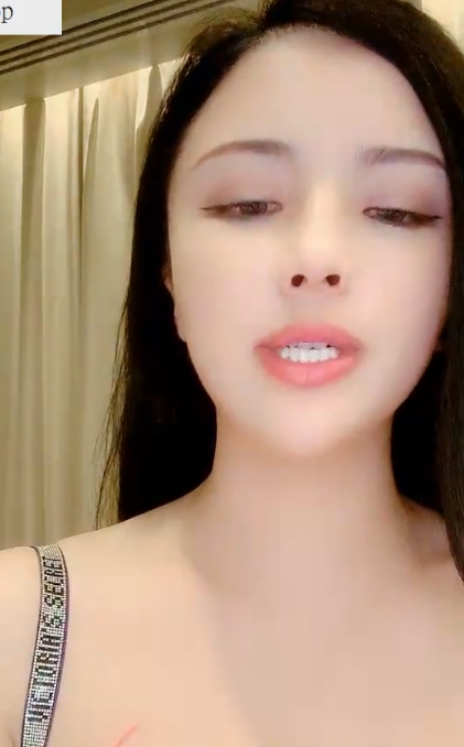 花椒精油妹互动直播合集1V2G太诱人