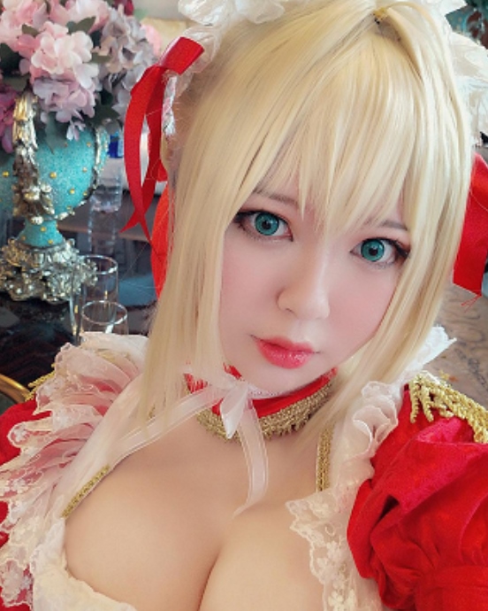 推特半半子全系列114期绝赞20.7G