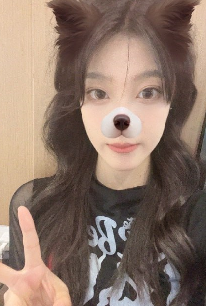 赵思珊野外情侣31部1.54Gpikpak网盘泄密版