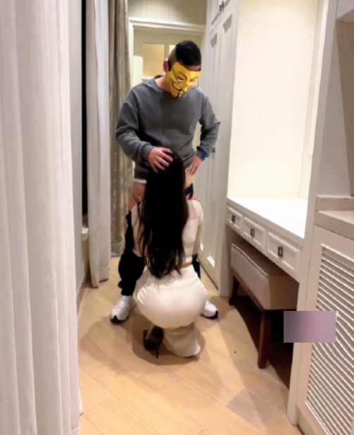 海盗船长推特四人游127V合集34G劲爆资源