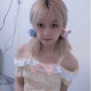 推特椰云拿铁萌妹合集6部826M优质妹子