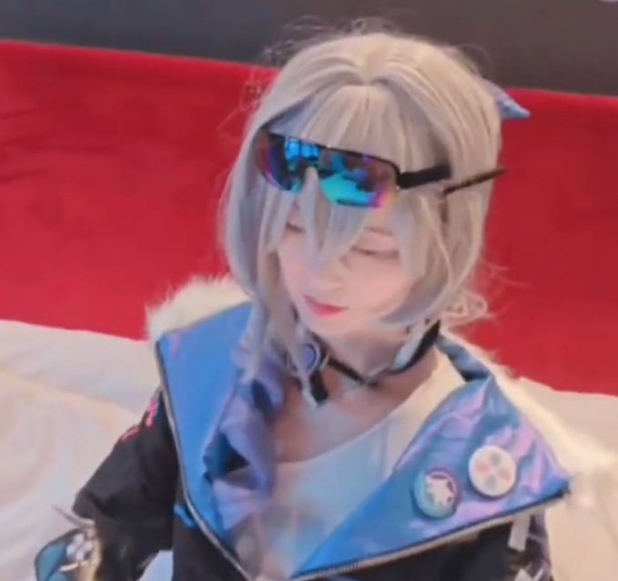 推特椰云拿铁萌妹合集6部826M优质妹子