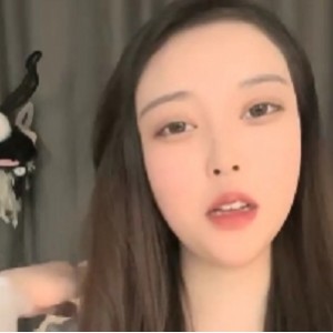 推特小美私房自嗨4V2G流鼻血了