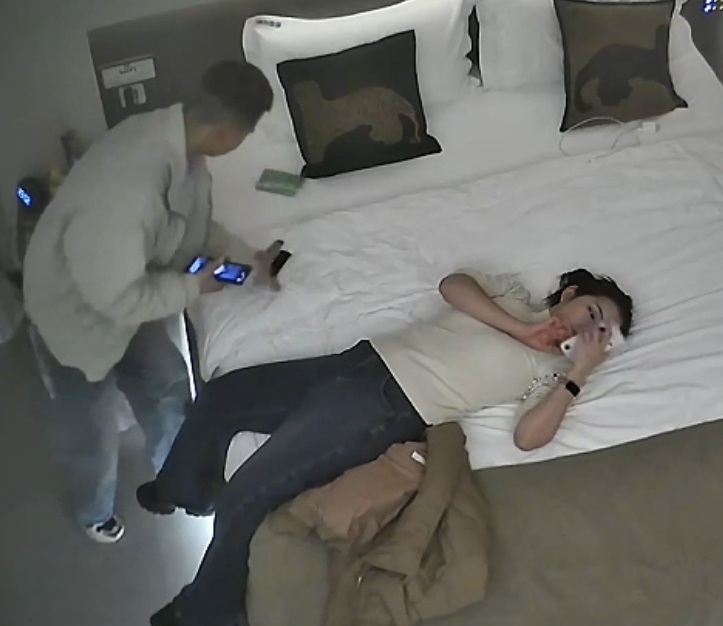 浴室露香肩洗香香合集3部0.96G直呼顶不住