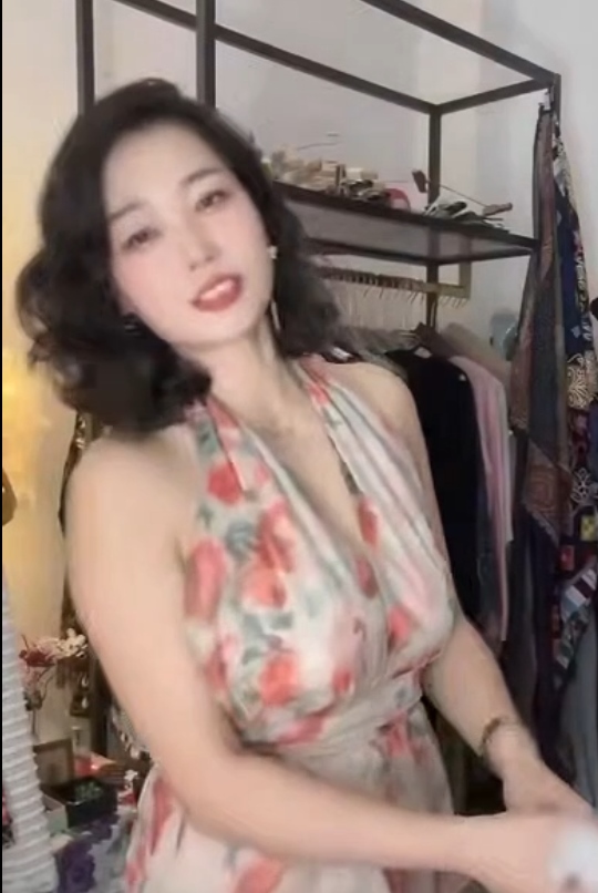 抖音蓝阿姨道具放飞15V603MB优质珍藏