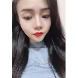 鱼鱼长腿老板娘12v17g浑圆