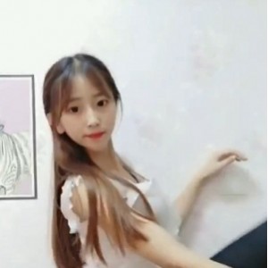 快手奥利圆妹一字马私藏87部441M优质
