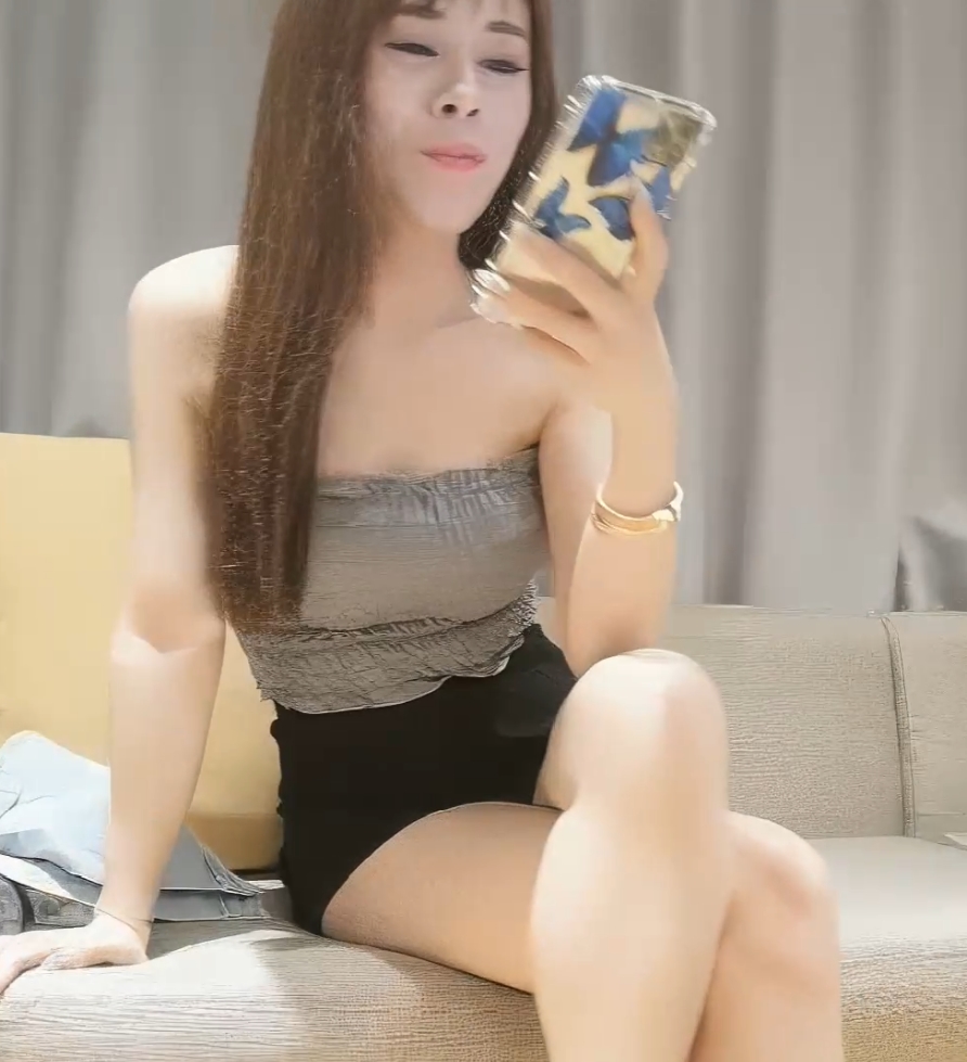 93G广东排骨哥午夜寻花149部够劲儿合集