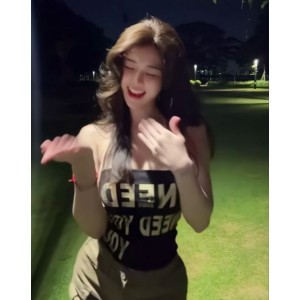 AI脱衣网红美女不愧是我不愧是我百度盘1.52G1部