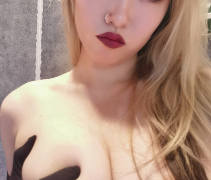OnlyFCandy私拍合集1.73G上海乖乖女优质馒头太顶了