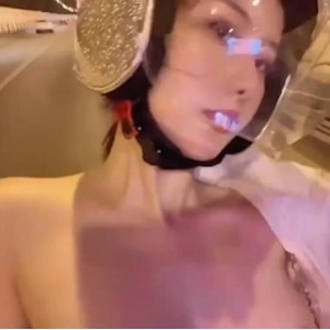 大神猫先生劲爆视频网红小姐姐大罩杯2部1.1G汹涌